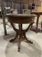 Chalice side table - Image 3